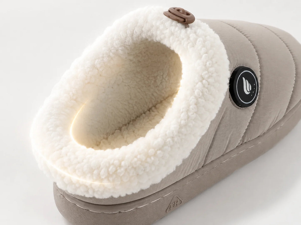 Chaussons chauffants à bord ajustable avec doublure douce en peluche pour un confort chaleureux à la maison